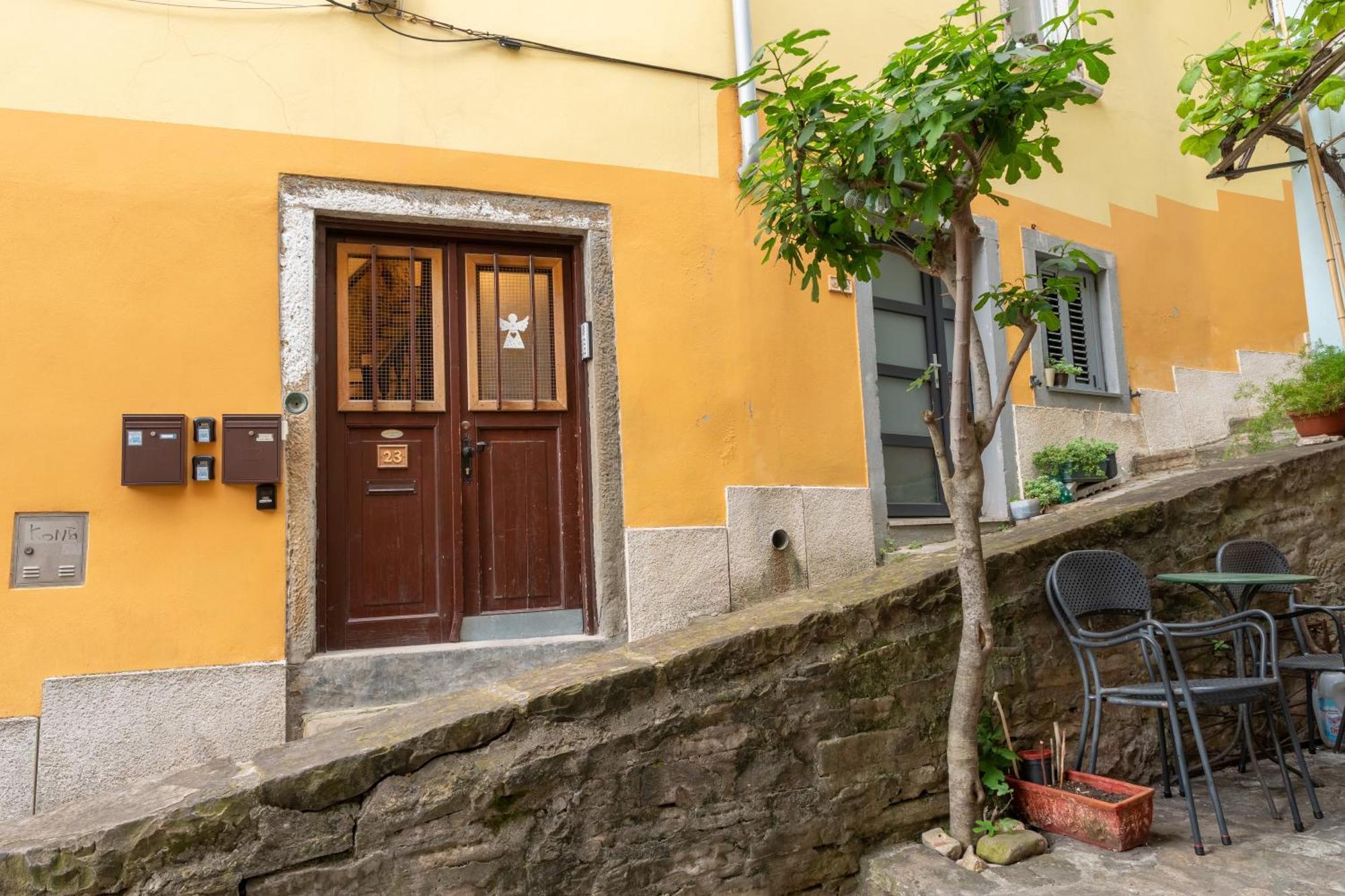 Via Paradiso *